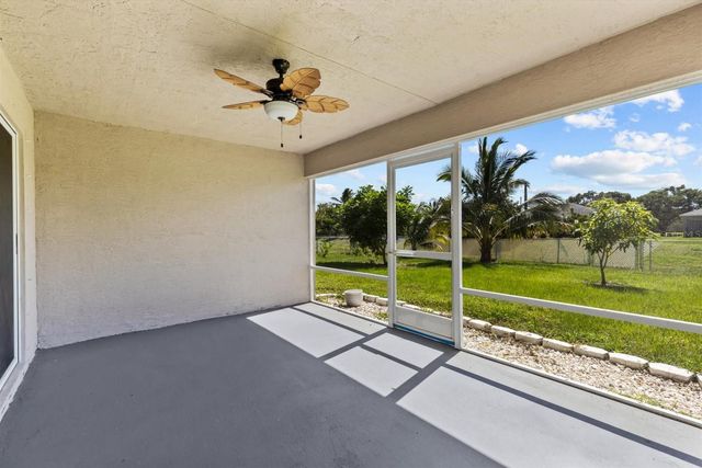 512 SW MCCOMB AVENUE, Port St Lucie, FL 34953
