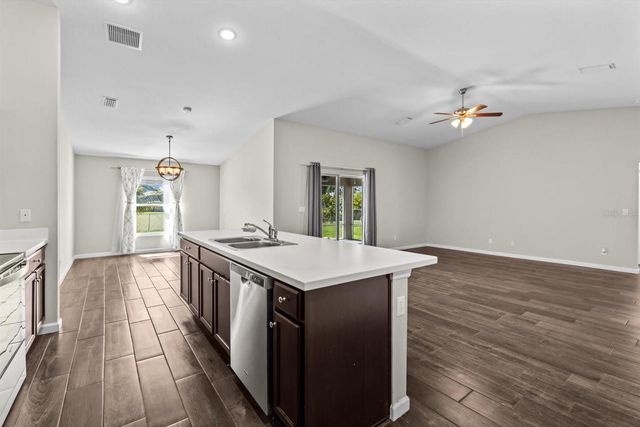 512 SW MCCOMB AVENUE, Port St Lucie, FL 34953