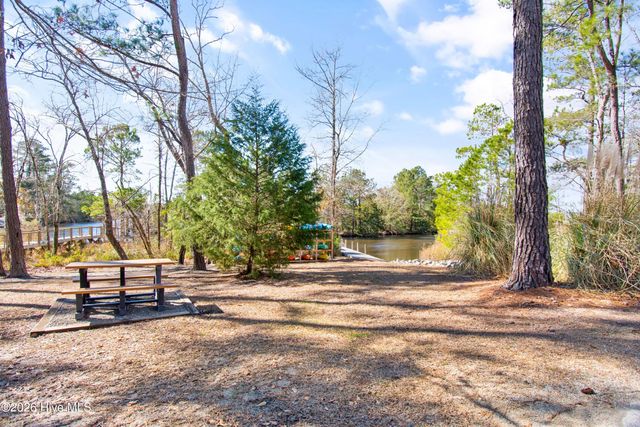 634 Ashbury Drive SE, Bolivia, NC 28422