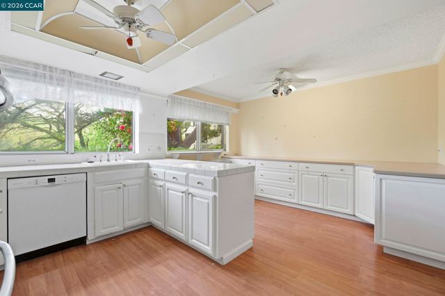 4001 Terra Granada Dr 1A, Walnut Creek, CA 94595