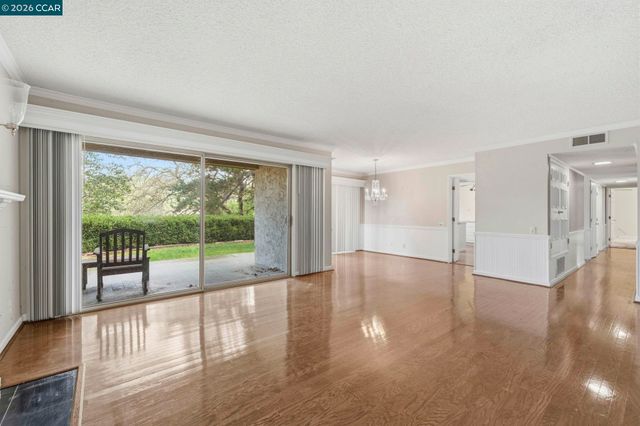 4001 Terra Granada Dr 1A, Walnut Creek, CA 94595