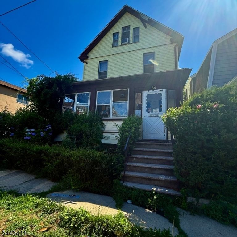 54 Rutgers St, Maplewood Twp., NJ 07040