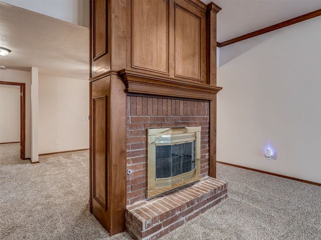 17112 Valley Crest, Edmond, OK 73012
