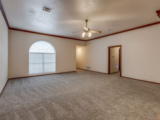 17112 Valley Crest, Edmond, OK 73012
