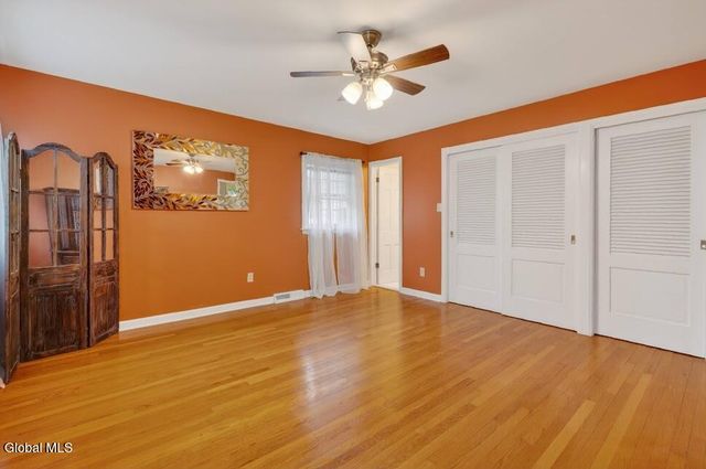 7 Harding Street, Albany, NY 12208