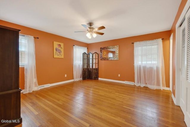 7 Harding Street, Albany, NY 12208
