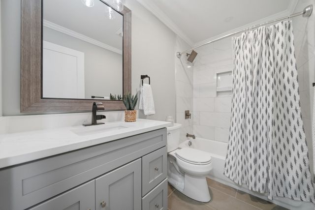 107 New York St, Lowell, MA 01854