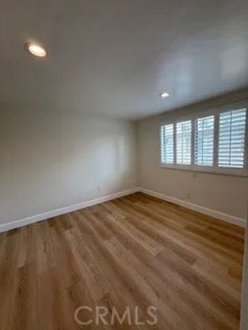 15137 Magnolia Boulevard C, Los Angeles, CA 91403