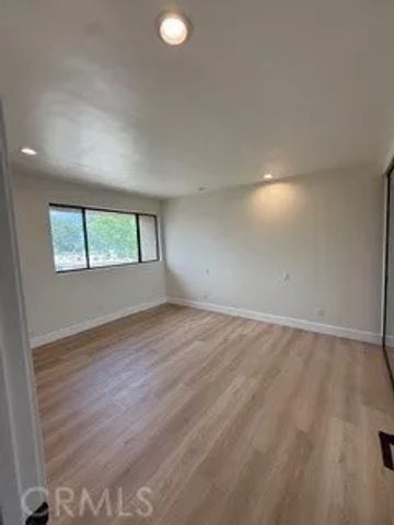 15137 Magnolia Boulevard C, Los Angeles, CA 91403