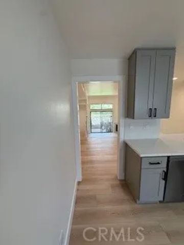 15137 Magnolia Boulevard C, Los Angeles, CA 91403