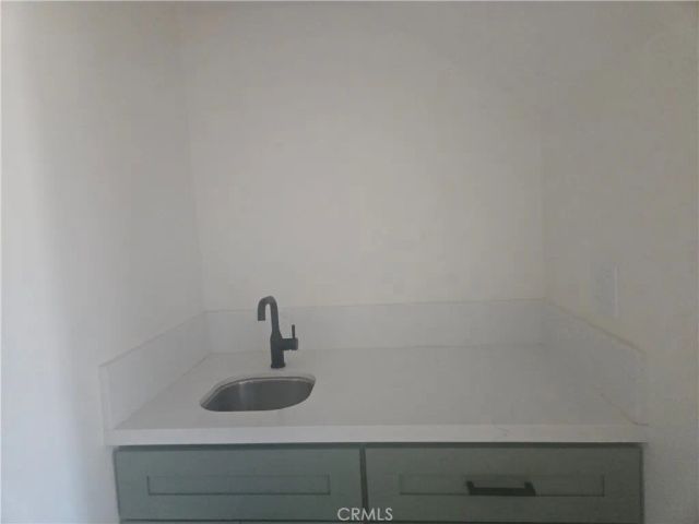 15137 Magnolia Boulevard C, Los Angeles, CA 91403