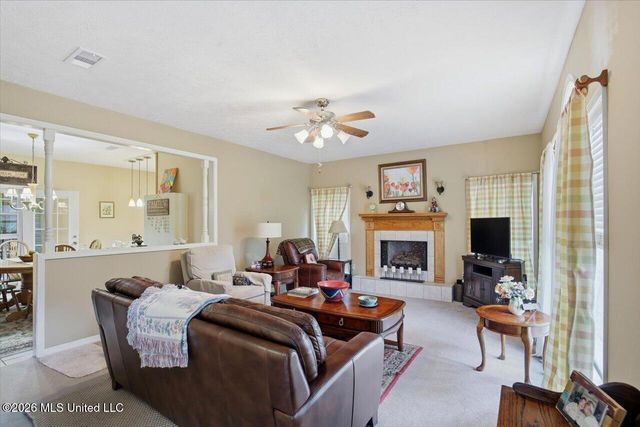 106 Mahaffey Cove, Raymond, MS 39154