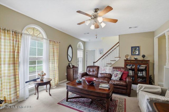 106 Mahaffey Cove, Raymond, MS 39154