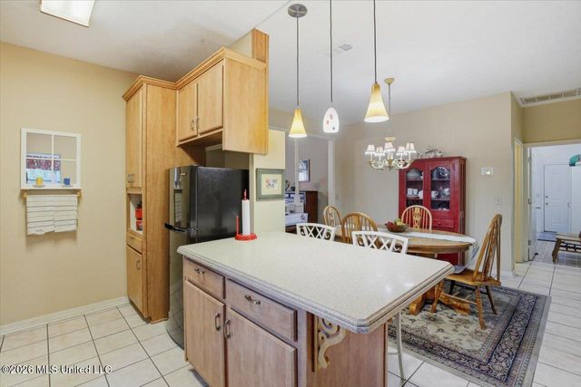 106 Mahaffey Cove, Raymond, MS 39154