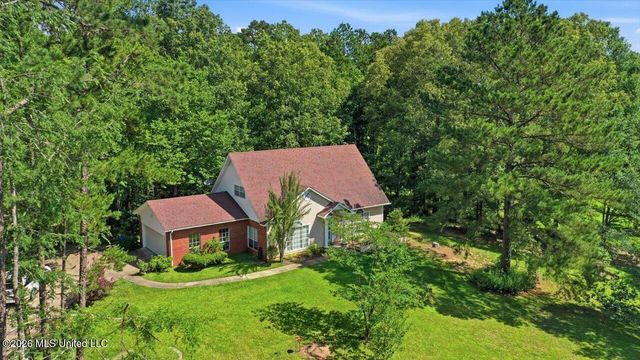106 Mahaffey Cove, Raymond, MS 39154
