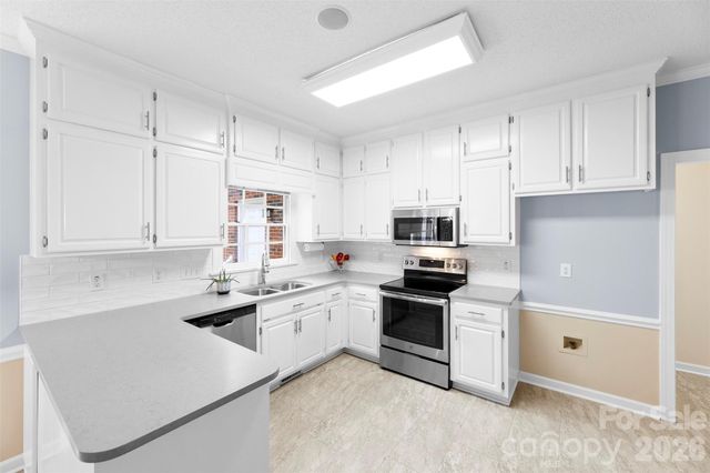 2017 Shadwell Court, Gastonia, NC 28056