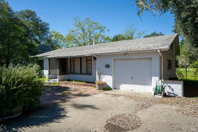 1446 Sulphur Springs Ave, St. Helena, CA 94574