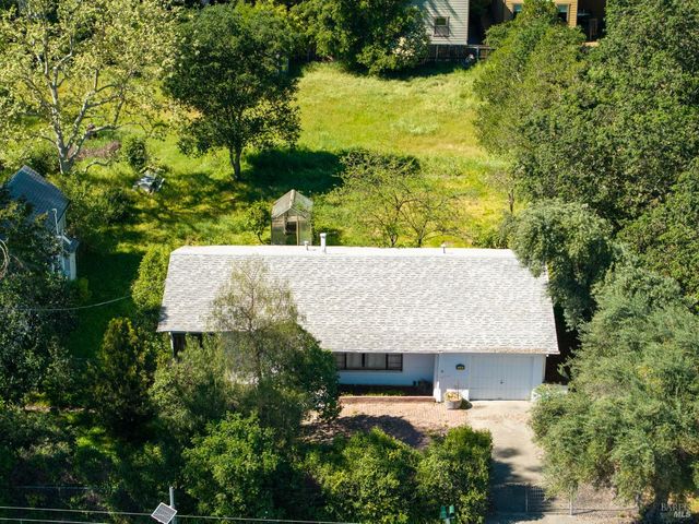 1446 Sulphur Springs Ave, St. Helena, CA 94574