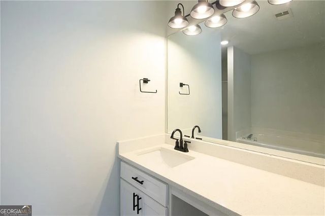 5675 Terremont Circle, Norcross, GA 30093