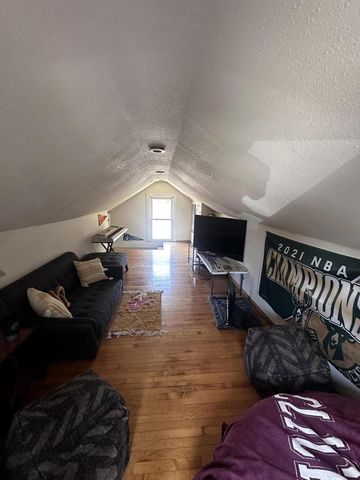 5804 34th AVENUE, Kenosha, WI 53144
