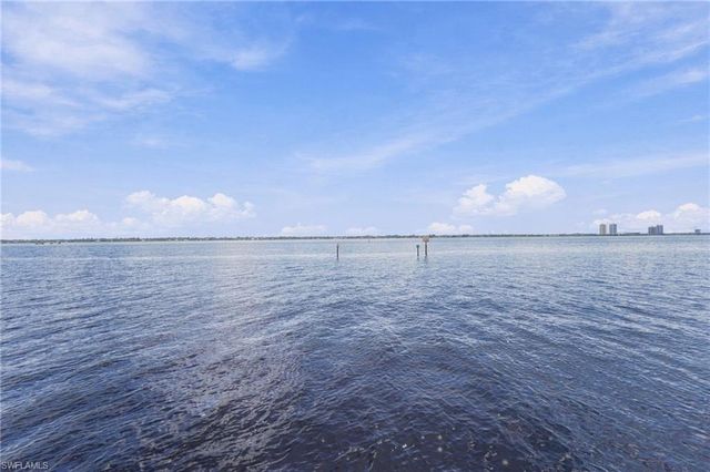 15477 Admiralty CIR 4, North Fort Myers, FL 33917