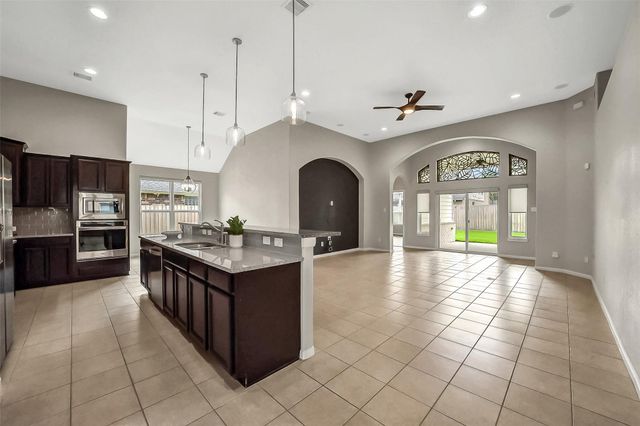 13826 Birney Point Lane, Houston, TX 77044
