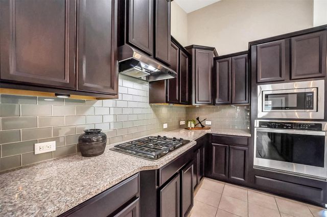 13826 Birney Point Lane, Houston, TX 77044