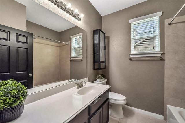 13826 Birney Point Lane, Houston, TX 77044