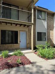 24060 Middlebelt Road, Farmington, MI 48336