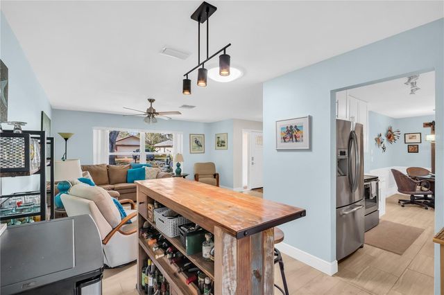 1303 GLENGARRY DRIVE, Palm Harbor, FL 34684