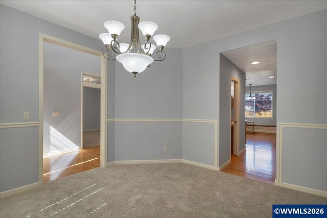 5450 Woodmill Dr SE, Salem, OR 97306