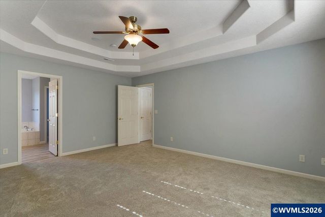 5450 Woodmill Dr SE, Salem, OR 97306