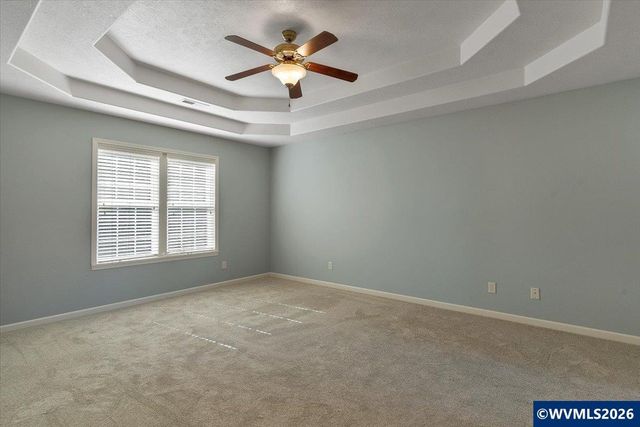 5450 Woodmill Dr SE, Salem, OR 97306