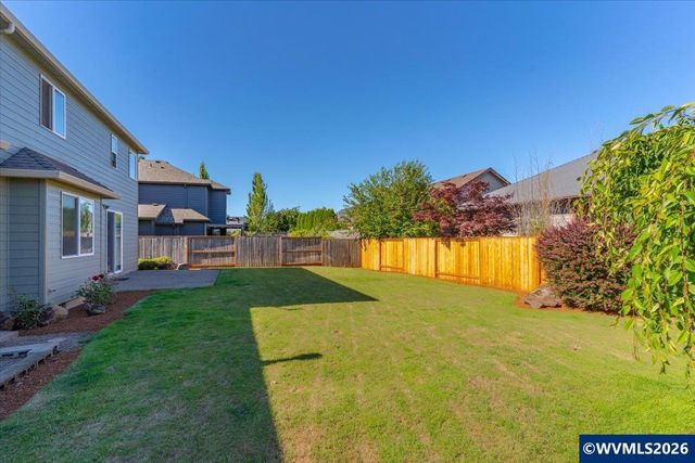 5450 Woodmill Dr SE, Salem, OR 97306