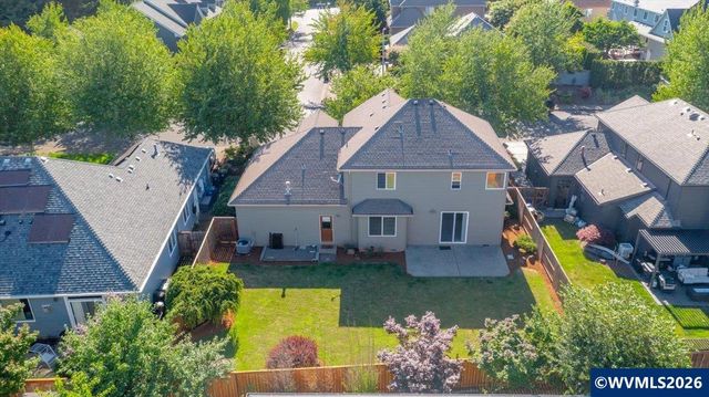 5450 Woodmill Dr SE, Salem, OR 97306