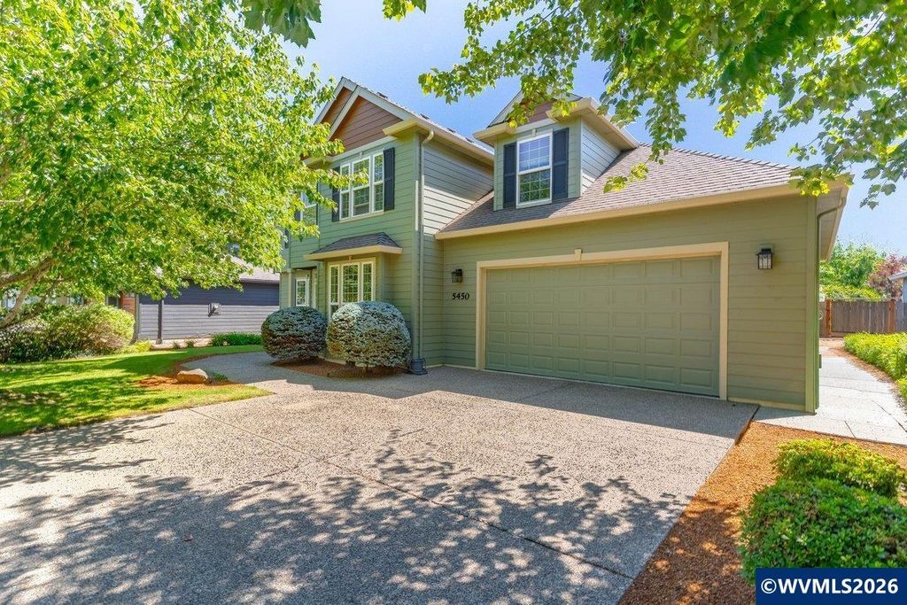 5450 Woodmill Dr SE, Salem, OR 97306