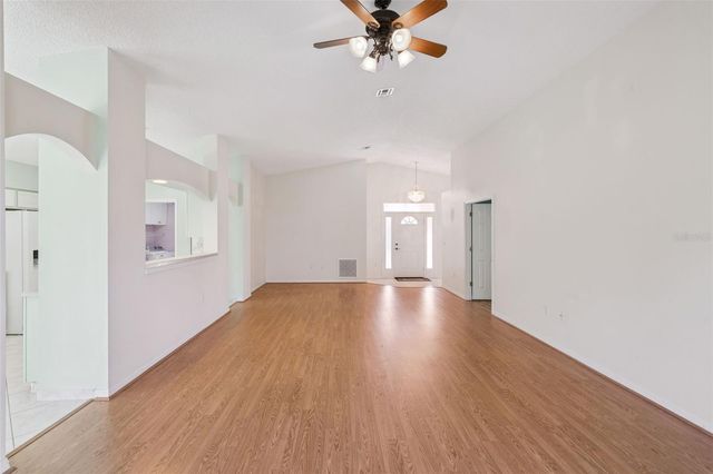 439 GRAND VISTA TRAIL, Leesburg, FL 34748