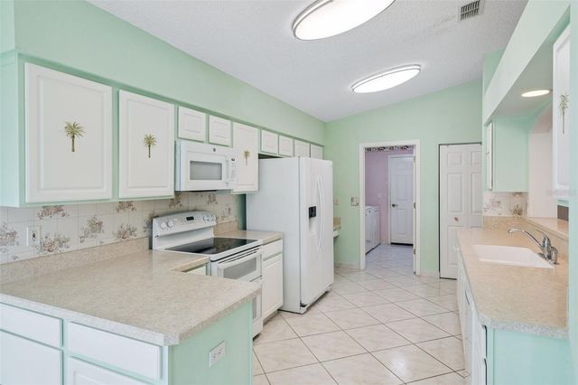 439 GRAND VISTA TRAIL, Leesburg, FL 34748