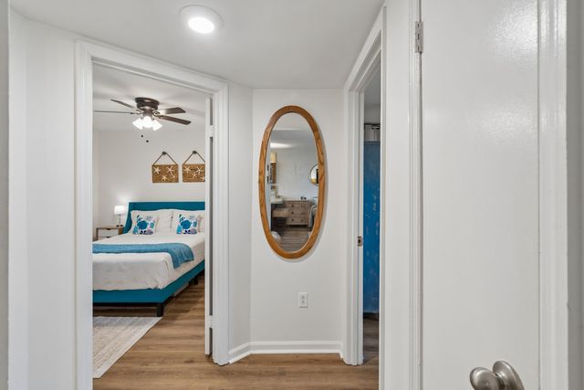 408 Saint Charles Court, Charleston, SC 29407