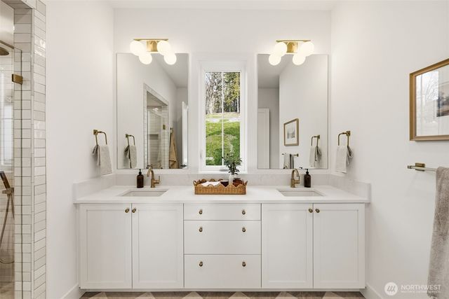 26030 NE 29th Place, Redmond, WA 98053