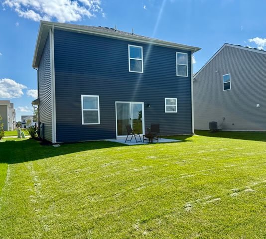 1461 Acadia Circle, Hampshire, IL 60140