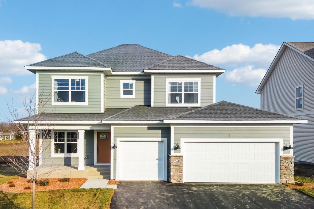 1943 Sparrow Drive, Shakopee, MN 55379