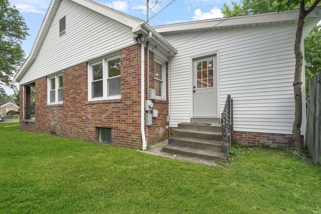 17 S Fairlawn Avenue, Evansville, IN 47714