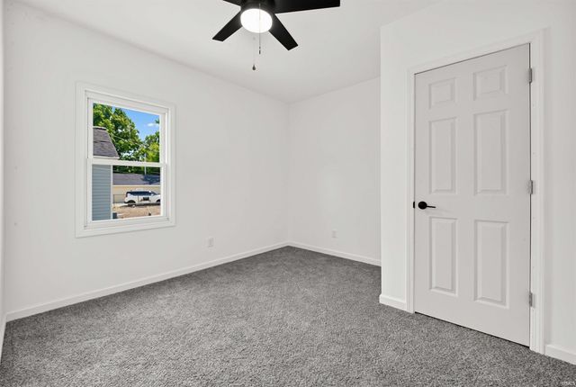 17 S Fairlawn Avenue, Evansville, IN 47714