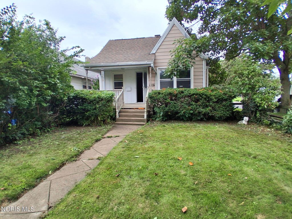 1459 Lakewood Street, Toledo, OH 43605