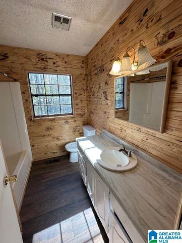 925 CRESTWOOD DRIVE, Roanoke, AL 36274