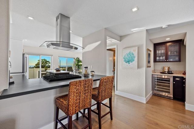 6939 Carnation Dr, Carlsbad, CA 92011