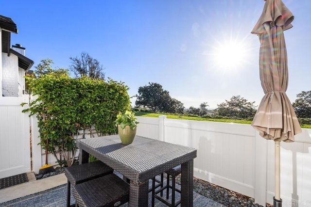 6939 Carnation Dr, Carlsbad, CA 92011