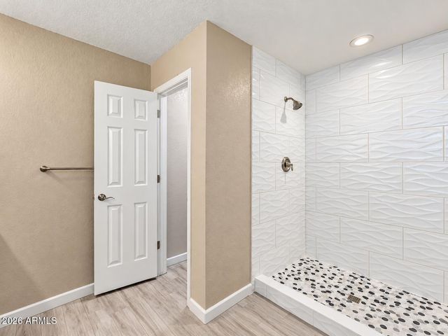 4223 E AGAVE Road, Phoenix, AZ 85044