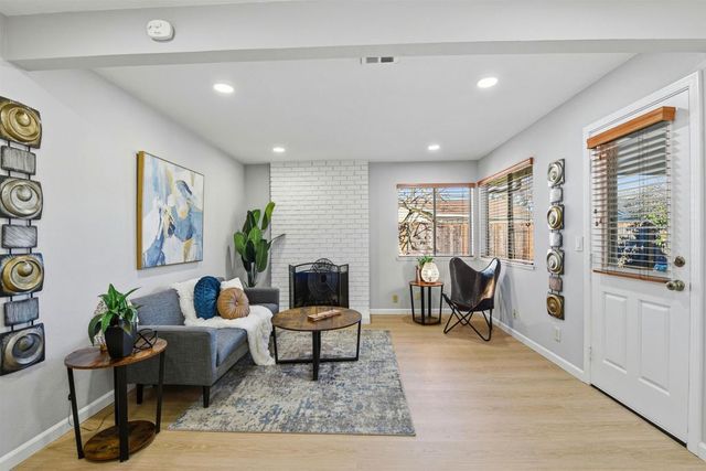 37768 Rockspray St, Newark, CA 94560